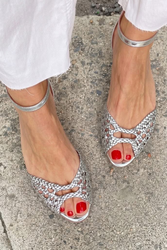 Dora | Refined Woven Sandals
