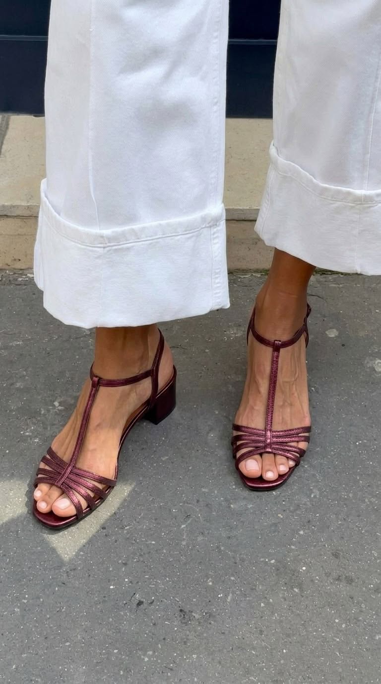 Allessa | Elegant Everyday Sandals