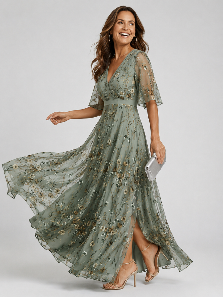 Lora | Halter Bloom Maxi Dress